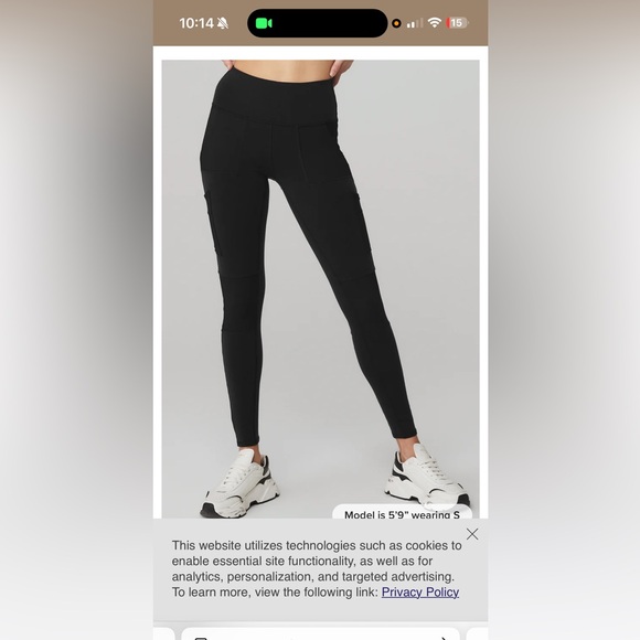 Alo Black Activewear pants - Picture 1 of 5